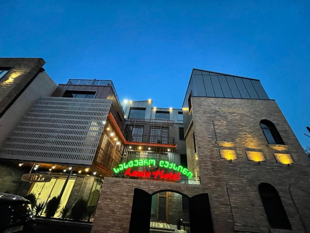 Luxin Hotell Tbilisi Exteriör bild