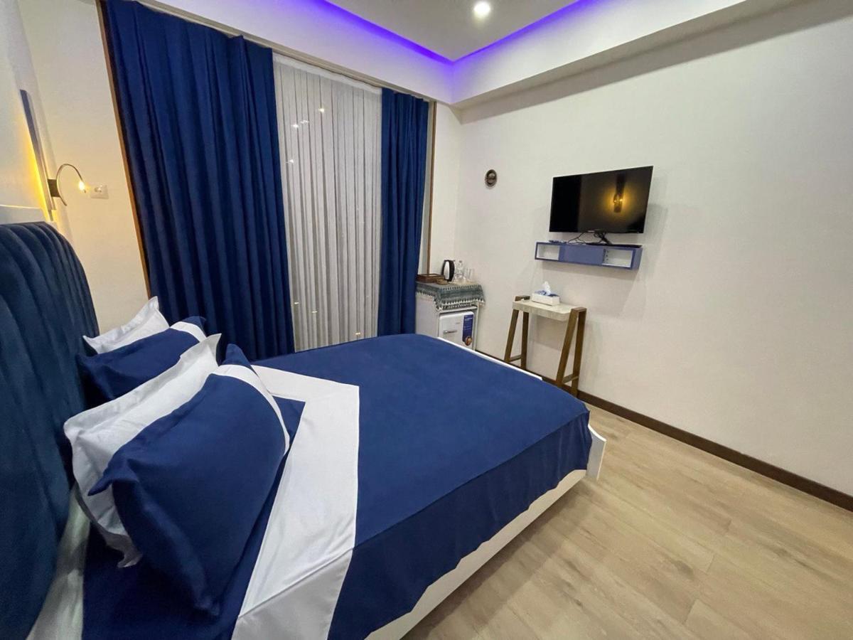 Luxin Hotell Tbilisi Exteriör bild