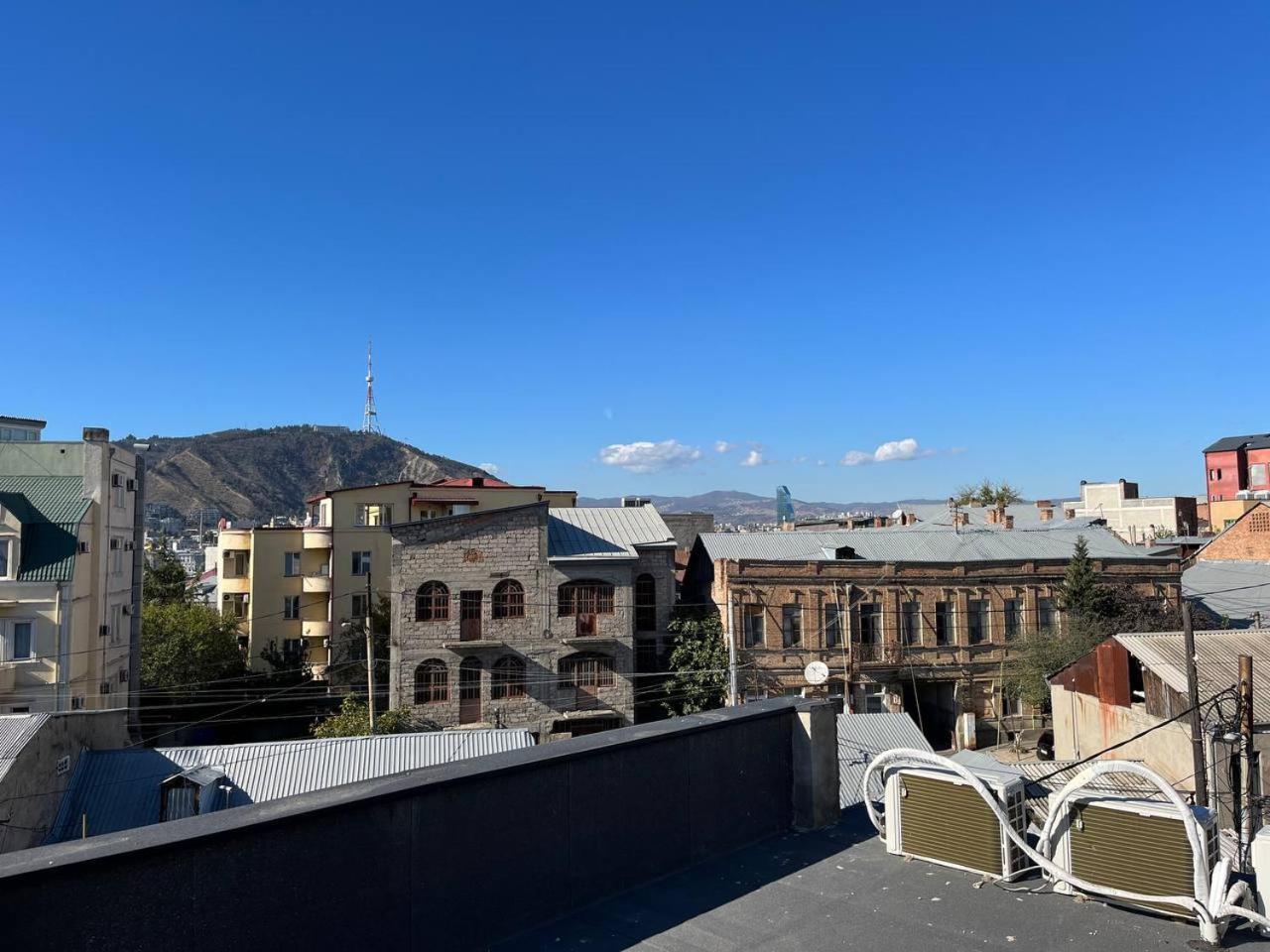 Luxin Hotell Tbilisi Exteriör bild