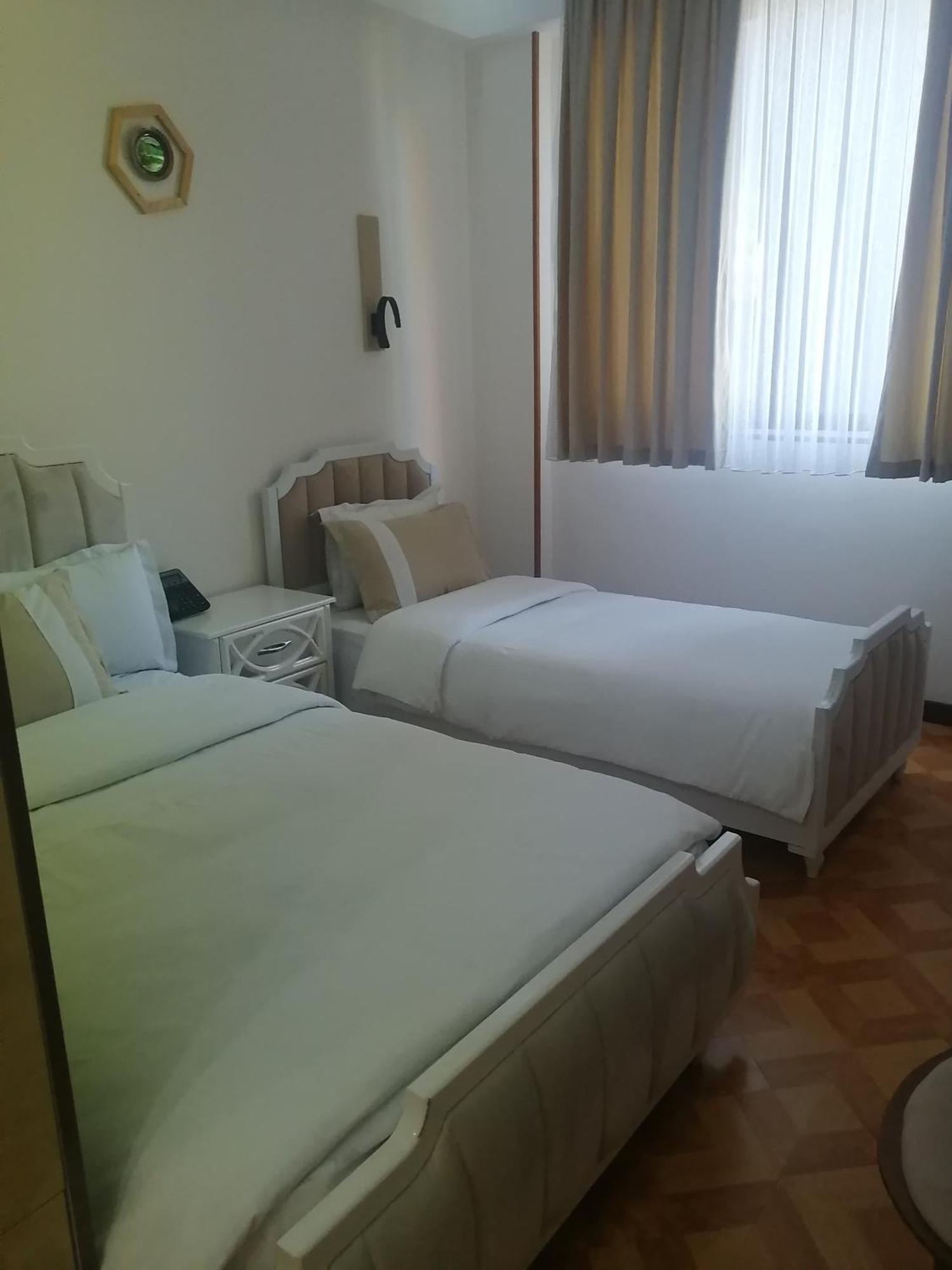 Luxin Hotell Tbilisi Exteriör bild