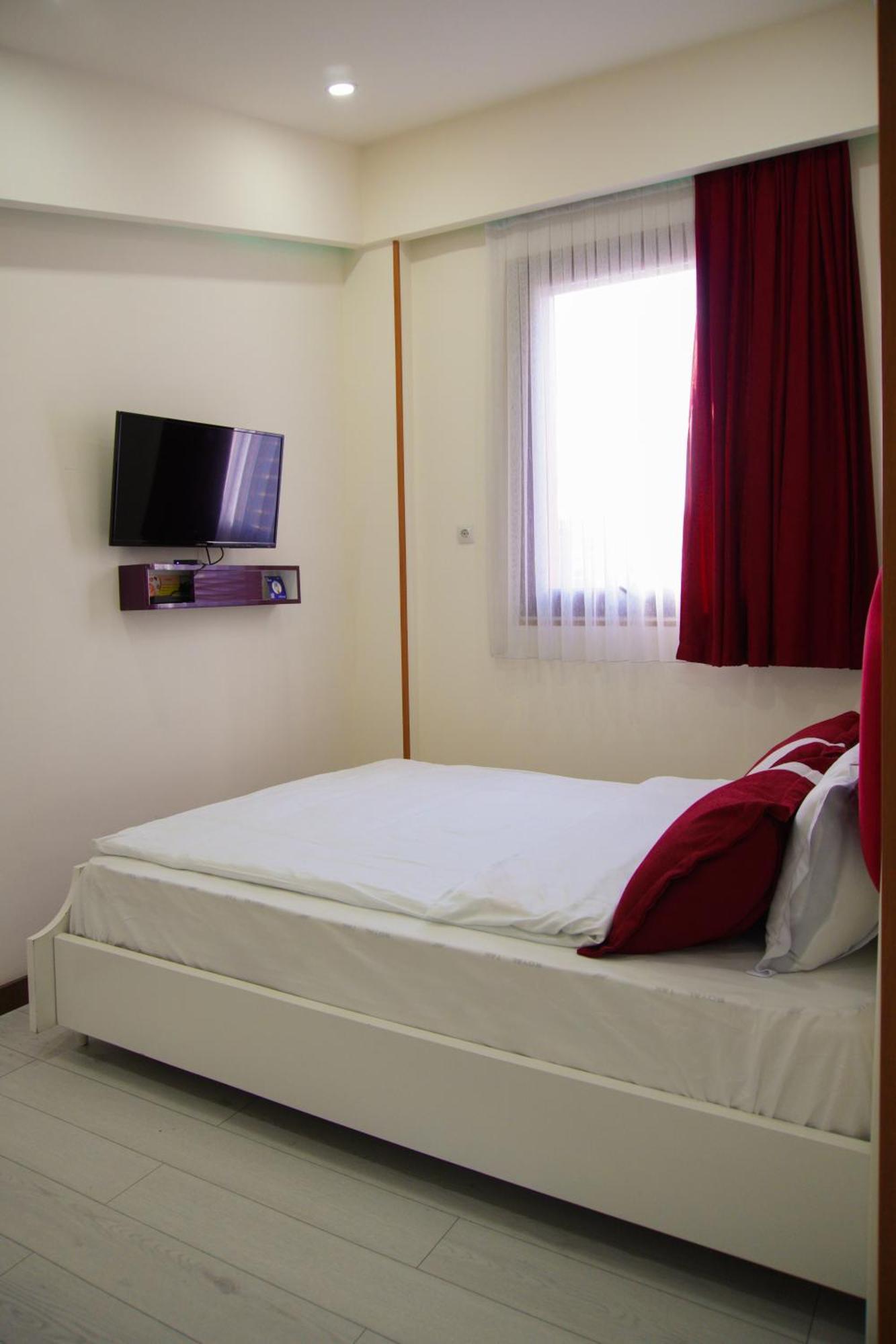 Luxin Hotell Tbilisi Exteriör bild