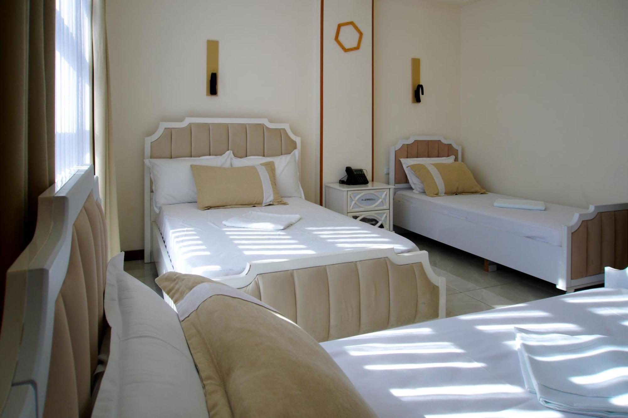 Luxin Hotell Tbilisi Exteriör bild