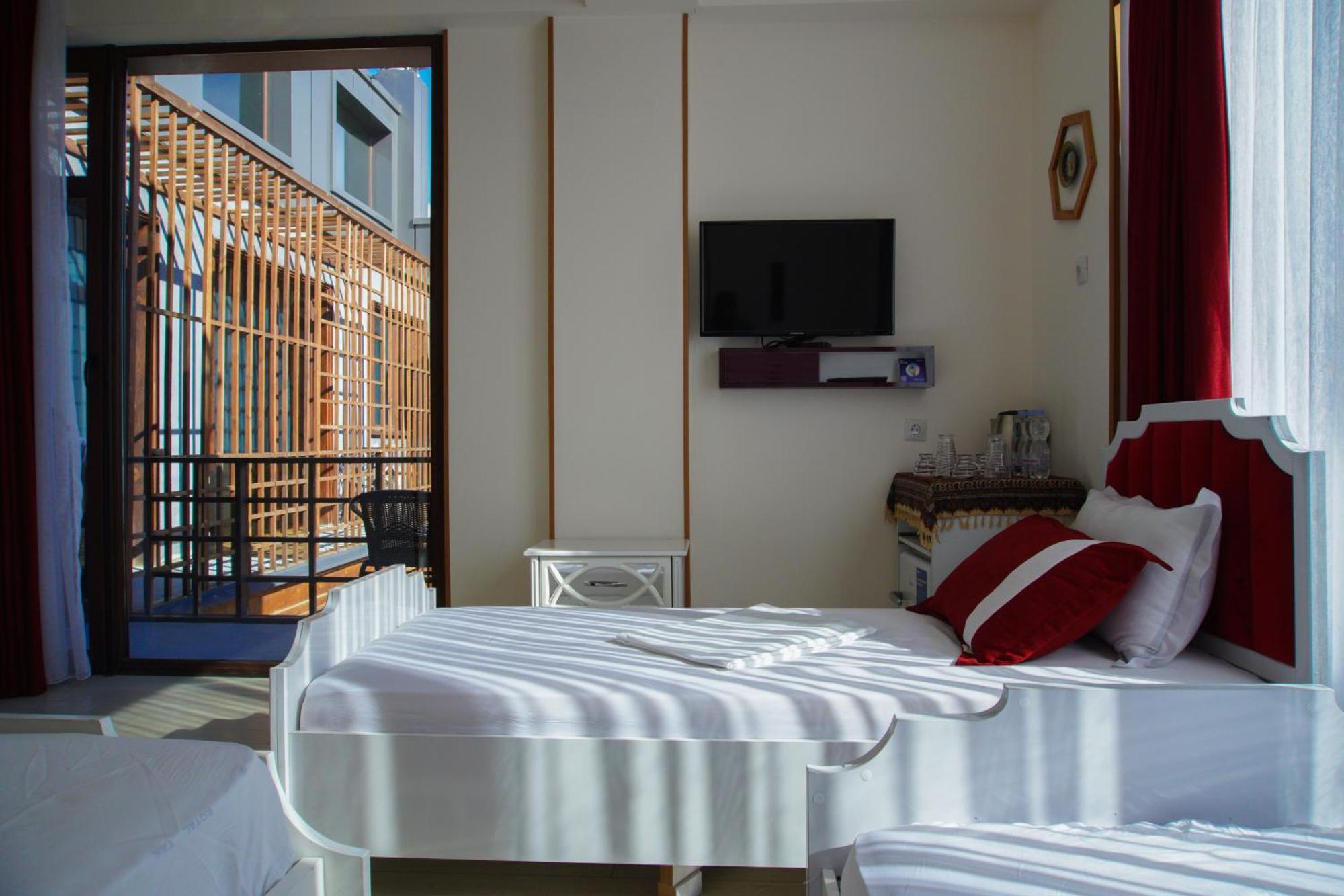Luxin Hotell Tbilisi Exteriör bild