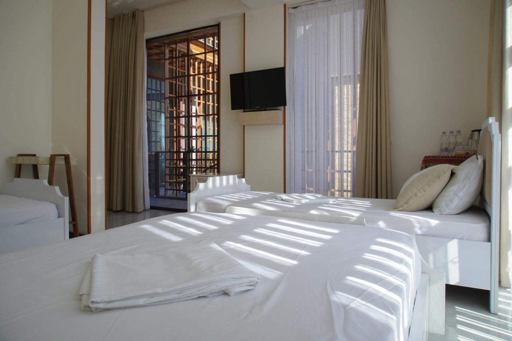 Luxin Hotell Tbilisi Exteriör bild